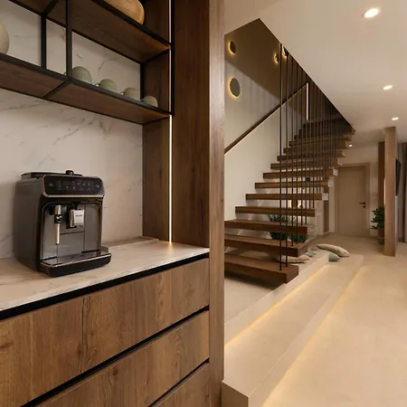 Villa Cremona 1 By El-pi Tours