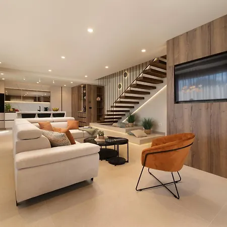 Villa Cremona 1 By El-pi Tours Malinska